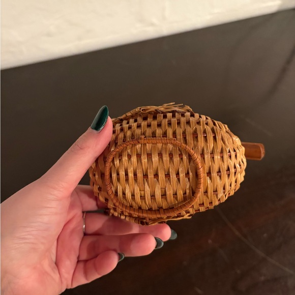 Vintage Duck Mallard Basket - Picture 4 of 7